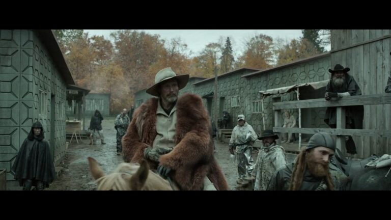 2021 ChaosWalking_01_00_35_13