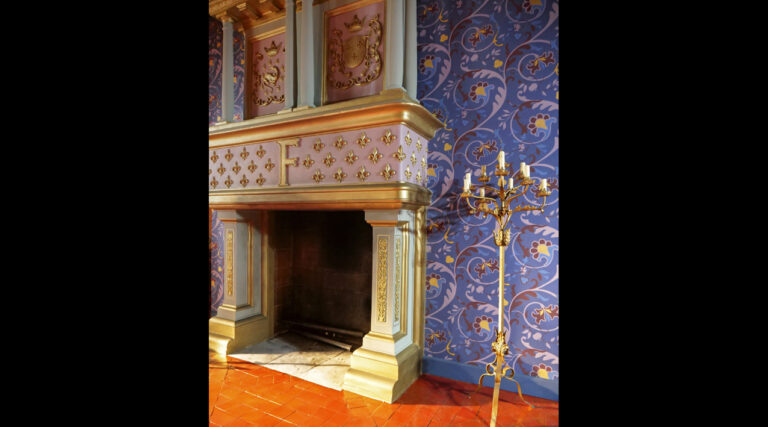 Salle Throne S2 004 sml